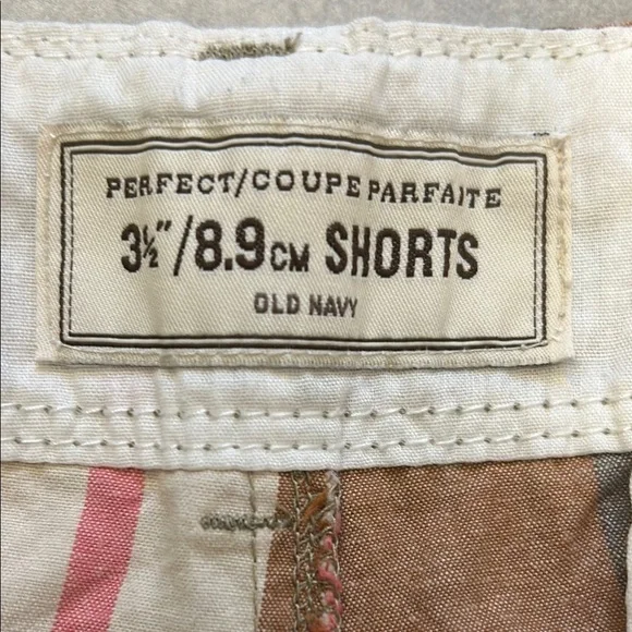 Old Navy Brown and Tan Bermuda Shorts Lightweight Cotton Casual - Picture 2 of 4